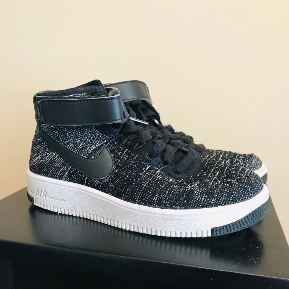 Boys Youth Nike AirForce Ones